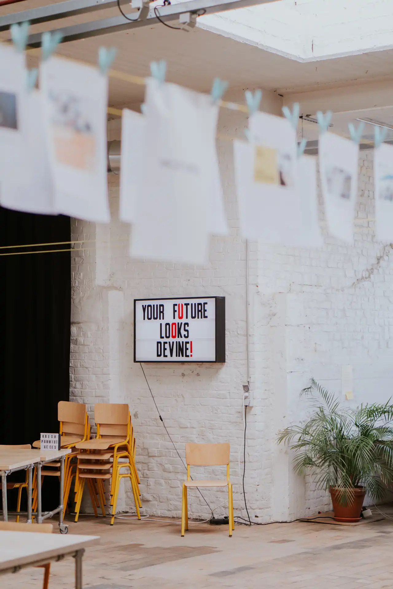 Een zicht op een atelier in de budafabriek